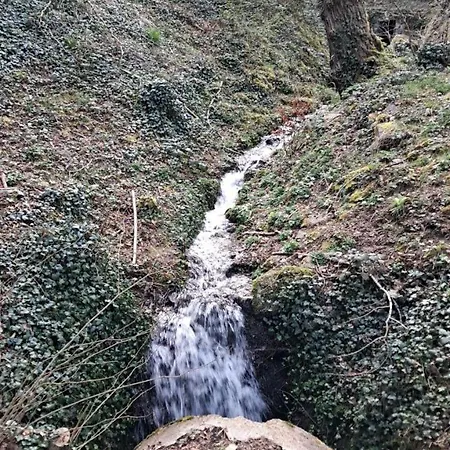 De La Source Locanda Prades (Haute-Loire)