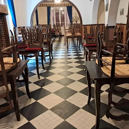 De La Source Locanda Prades (Haute-Loire)