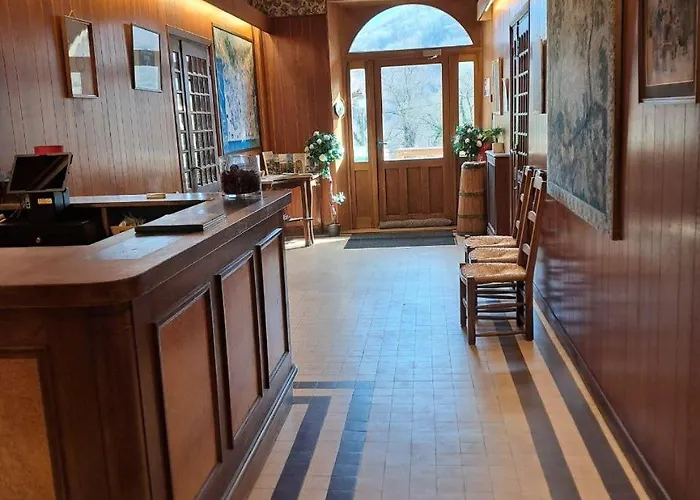 De La Source Inn Prades (Haute-Loire)